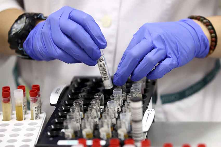 Коронавірус атакує: за добу на Хмельниччині виявлено 1034 нових випадки захворювання