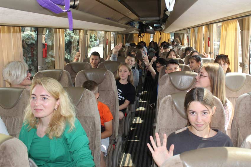 40 дітей захисників України вирушили на відпочинок до Хорватії
