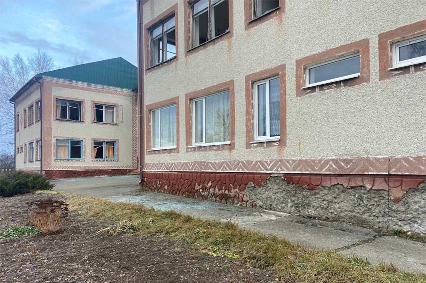 Ворожа атака на Хмельниччину: пошкоджено дитячий садочок, старостат і близько 10 приватних будинків