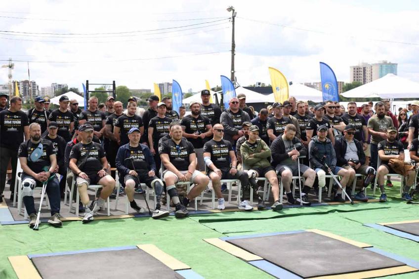 На Хмельниччині відбулися змагання серед ветеранів «Сильні України»
