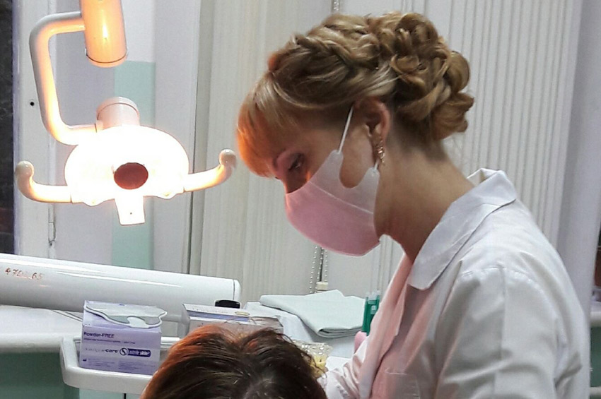 Турборежим: до квітня в Україні мають звільнити більше тисячі  зубних лікарів