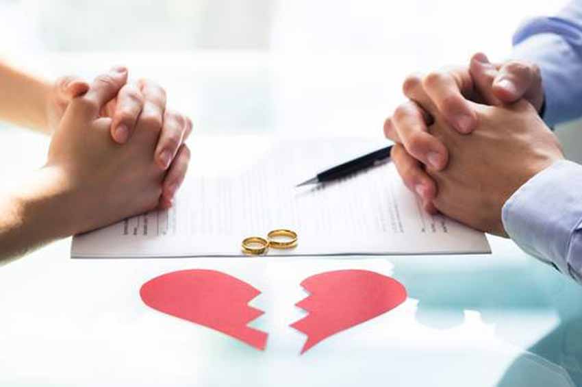 Борги при розлученні: кому виплачувати