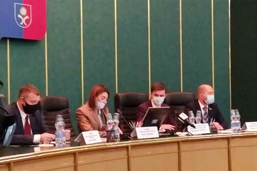 В суді засумнівалися в законності обрання Віолети Лабазюк головою Хмельницької обласної ради