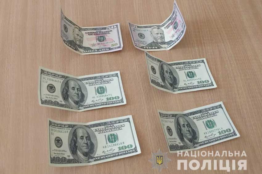 У Старокостянтинові затримано чоловіка на спробі відкупитися за ДТП