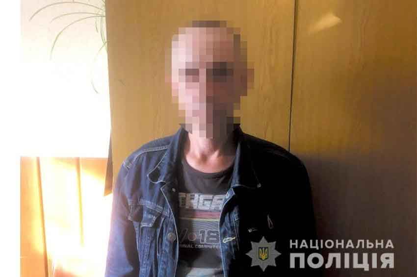 У Кам’янці-Подільському поліцейські оперативно затримали грабіжника