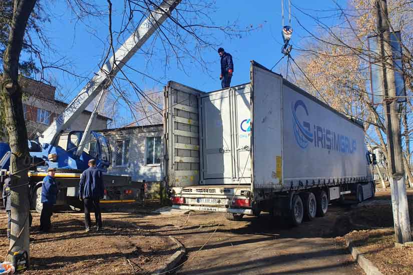 Ще дві лікарні на Хмельниччині отримали кисневі станції