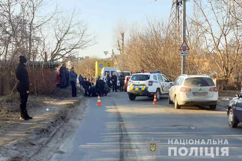 Водій травмував трьох пішоходів і зник з місця ДТП