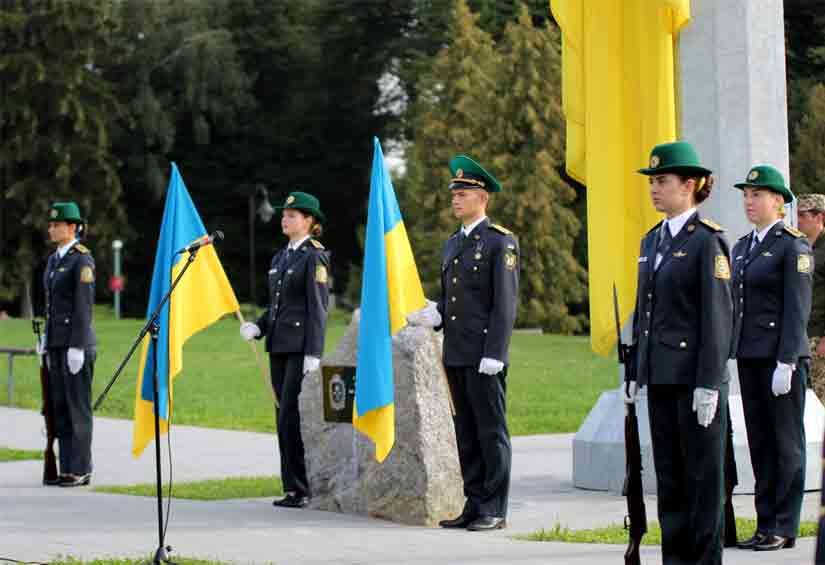 На Хмельниччині відзначили День Державного Прапора