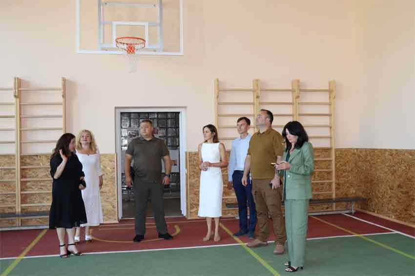 У Хмельницькій ОВА перевірили готовність освітніх закладів Красилівщини до нового навчального року