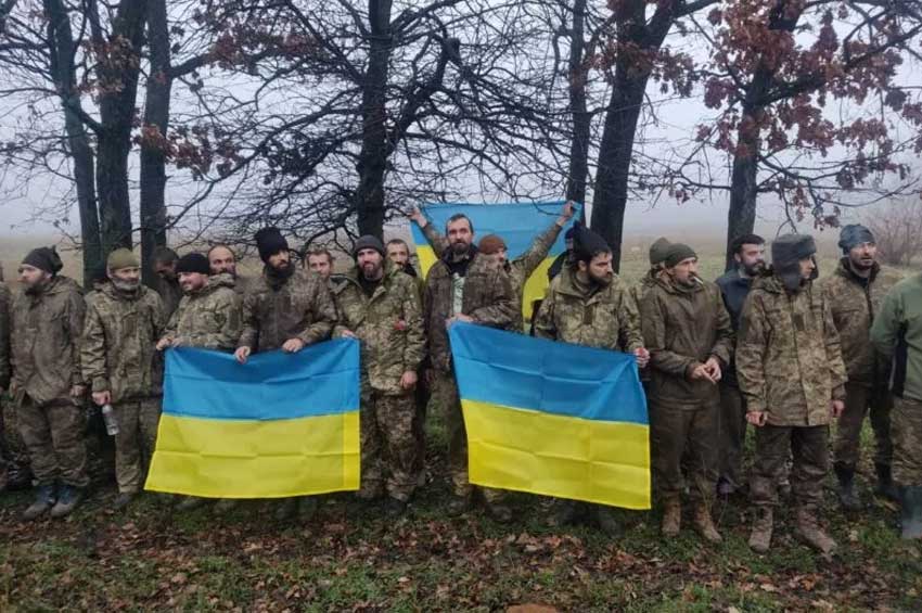 Обмін військовополоненими: додому повертаються ще двоє воїнів з Хмельниччини