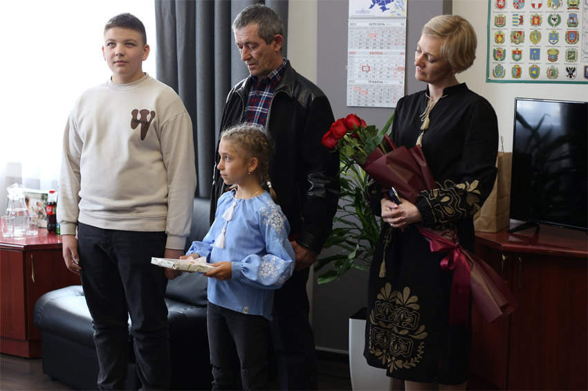 Родина загиблого Героя з Хмельниччини отримала орден «За мужність» ІІІ ступеня