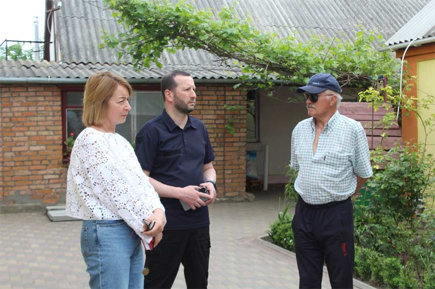 Відновлення пошкодженого майна через атаку дронів на Хмельниччину, обласна влада триматиме на особливому контролі