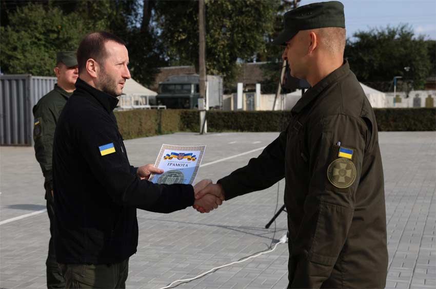 В Хмельницькій ОВА відзначили військовослужбовців Національної гвардії України