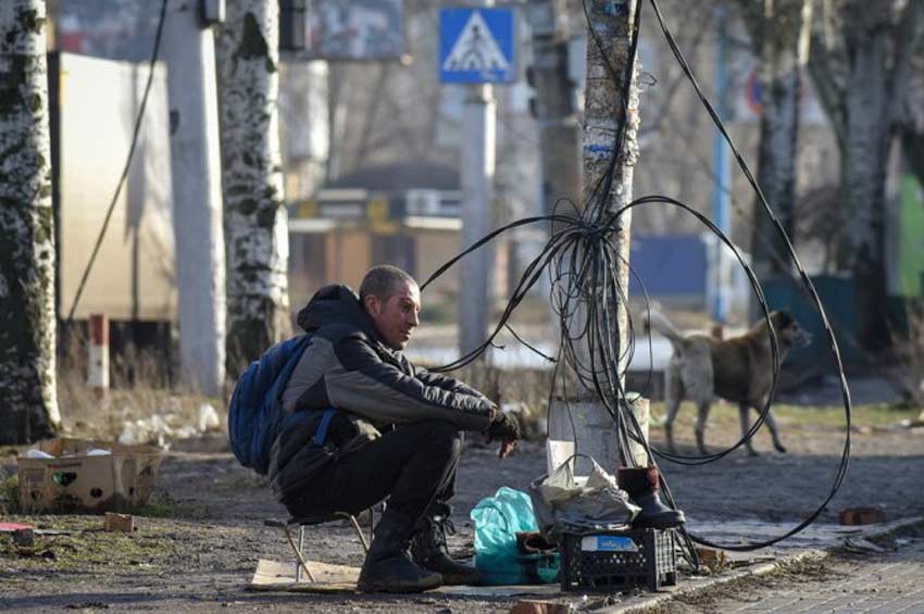 Україна втратила понад 20 років у розвитку внаслідок війни та повернулася до рівня бідності 2001 року