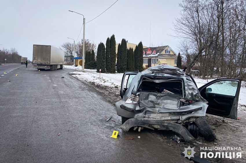 На Хмельниччині в ДТП загинула 5-річна дівчинка