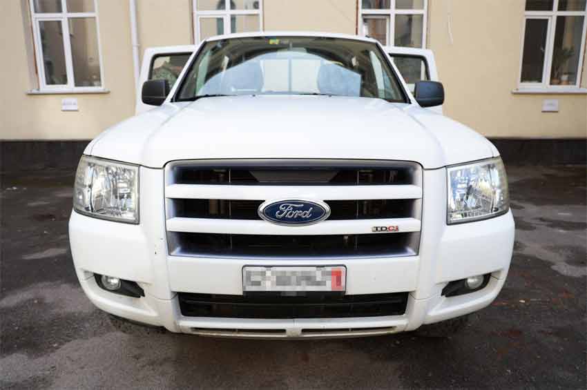 Позашляховик Ford Ranger стане на захист Хмельниччини