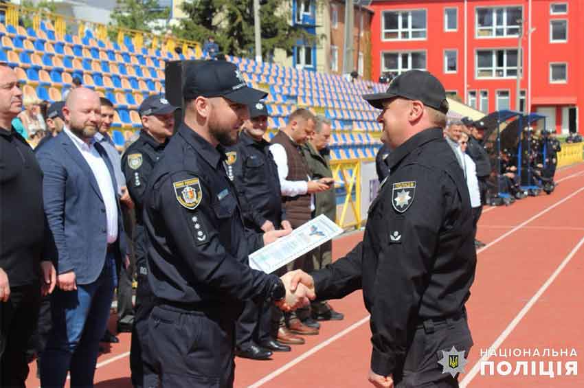 У Кам’янці-Подільському відбувся випуск курсантів Харківського національного університету внутрішніх справ