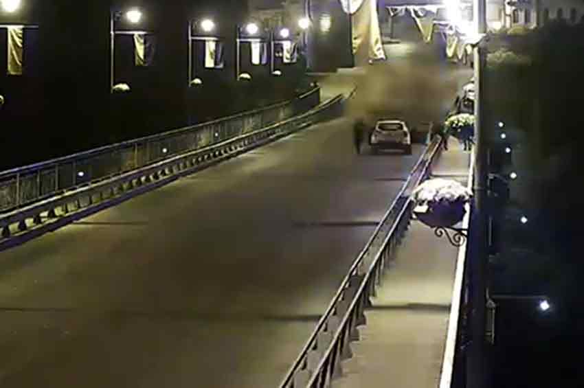 У Кам’янці-Подільському 24-річна жінка хотіла стрибнути з мосту