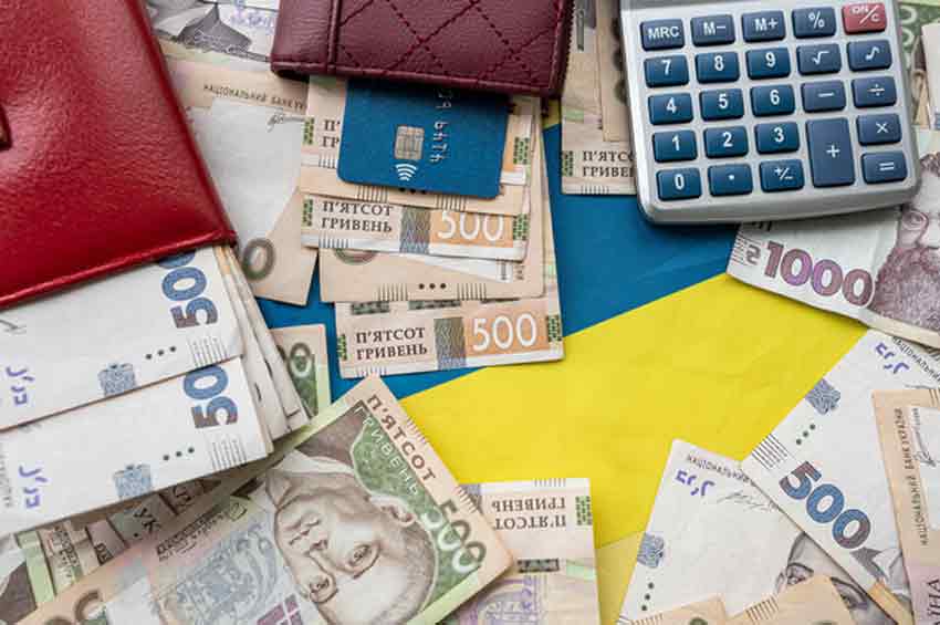 Парламент погодив підвищення податків: як це вдарить по гаманцях українців?