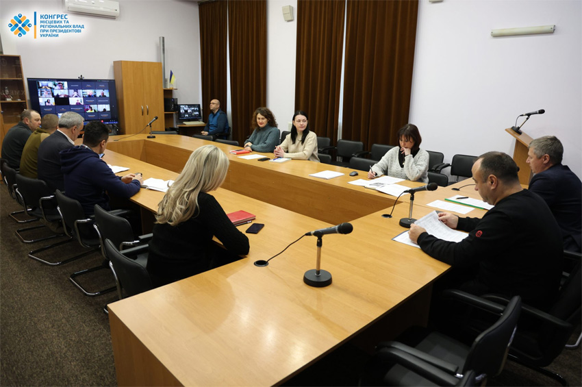 Черговий «Діалог влади та бізнесу» відбувся в Хмельницькій ОВА