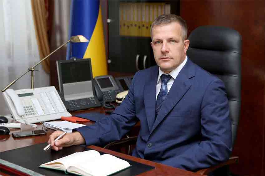 Звільнений на тлі скандалу з інвалідностями керівник Хмельницької прокуратури отримав нову посаду