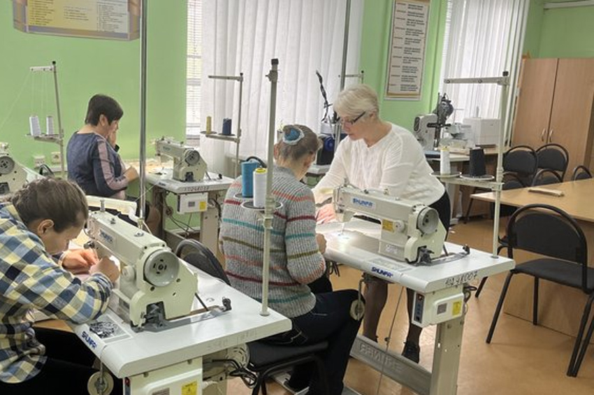 На Хмельниччині 216 безробітних громадян долучились до проєкту «Армія відновлення»