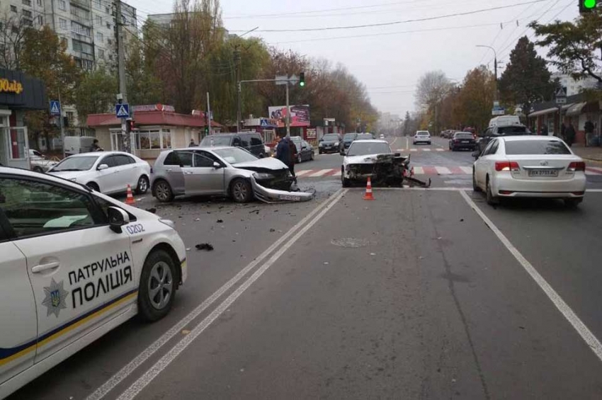 В обласному центрі на Проспекті Миру сталася ДТП