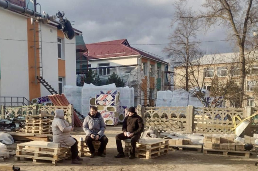 Хмельниччина «Пліч-о-пліч» з Херсонщиною: підтримка та відбудова Великоолександрівської громади продовжується 