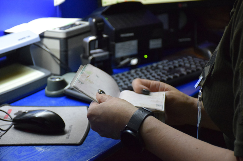 Хмельничанин намагався перетнути кордон з Угорщиною за недійсними документами