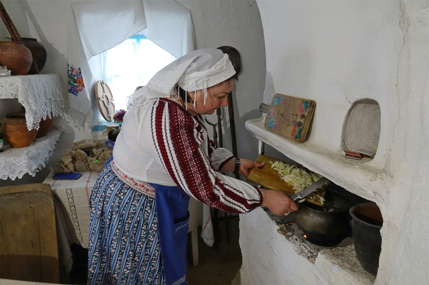 Хмельниччина та Чернігівщина об'єдналися задля приготування борщу онлайн