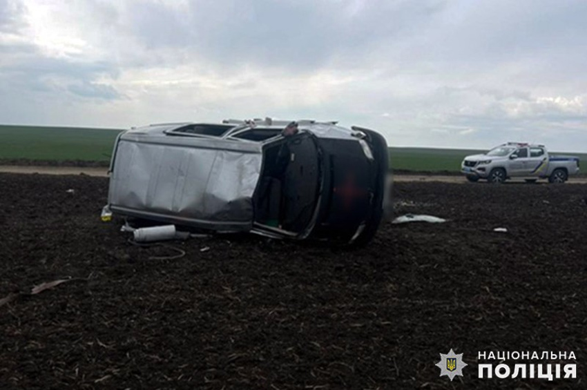 Один загиблий та двоє травмованих: на Кам’янеччині 45-річний водій у стані сп’яніння спричинив ДТП