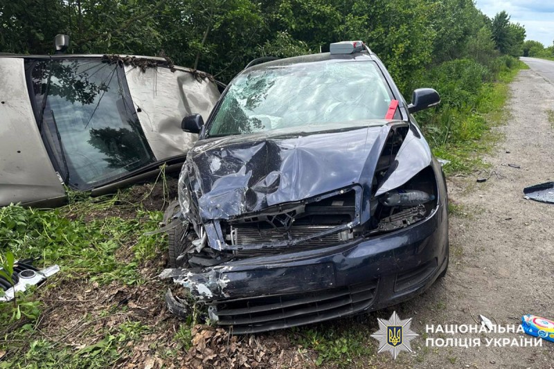  На Ізяславщині двоє людей травмувалося в ДТП 