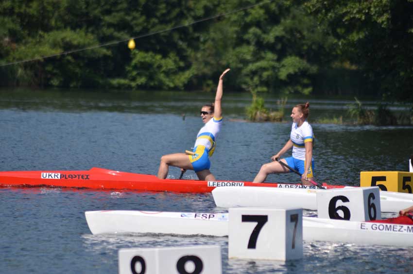 Наші юні спортсмени посіли 2 місце на Чемпіонаті Європи з веслування на байдарках і каное