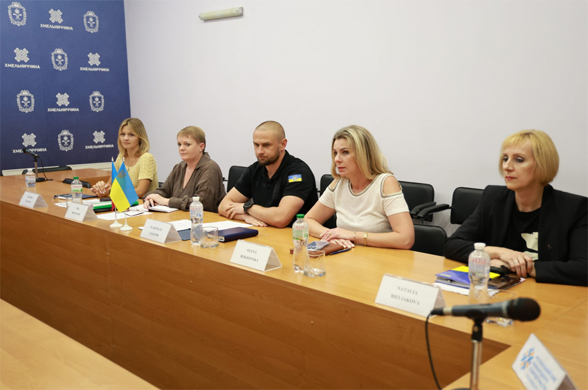 У Хмельницькій ОВА обговорили співпрацю в рамках відбудови та інвестицій з польською будівельною компанією