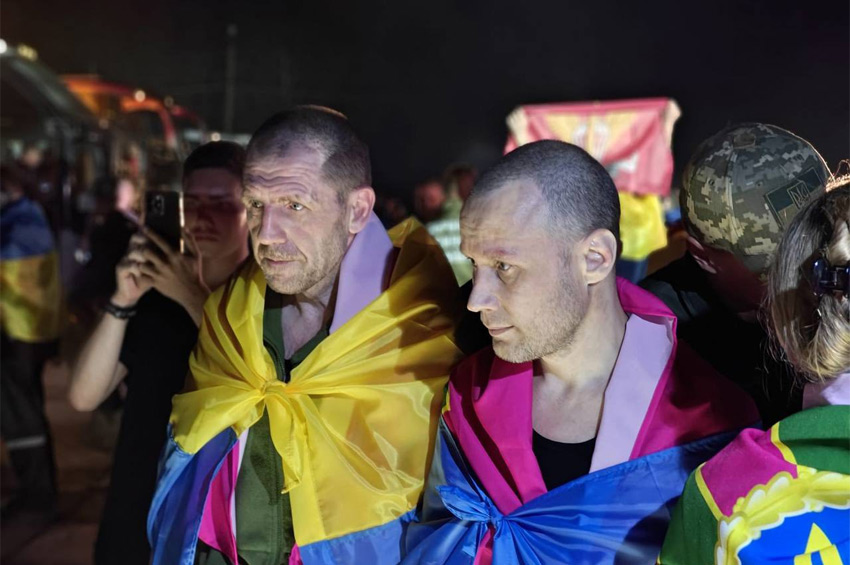 Черговий етап великого обміну: з російського полону повернулися п’ятеро захисників з Хмельниччини