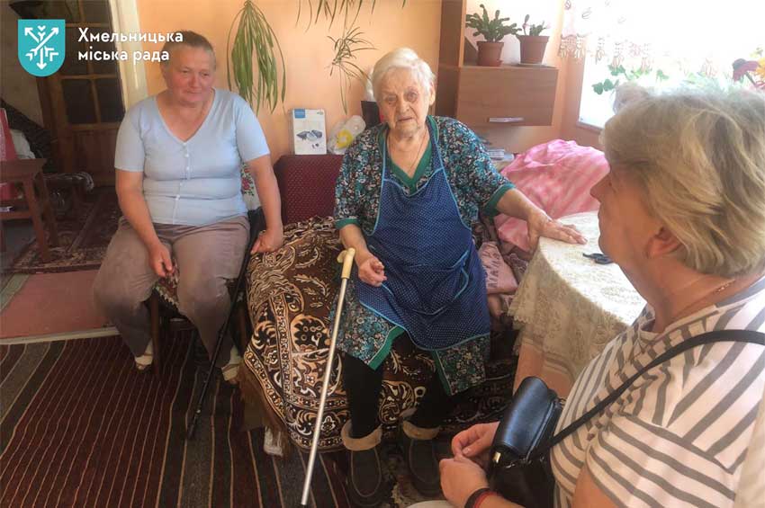 Допомога вдома: хто може отримати соціальну підтримку в селах Хмельницької громади