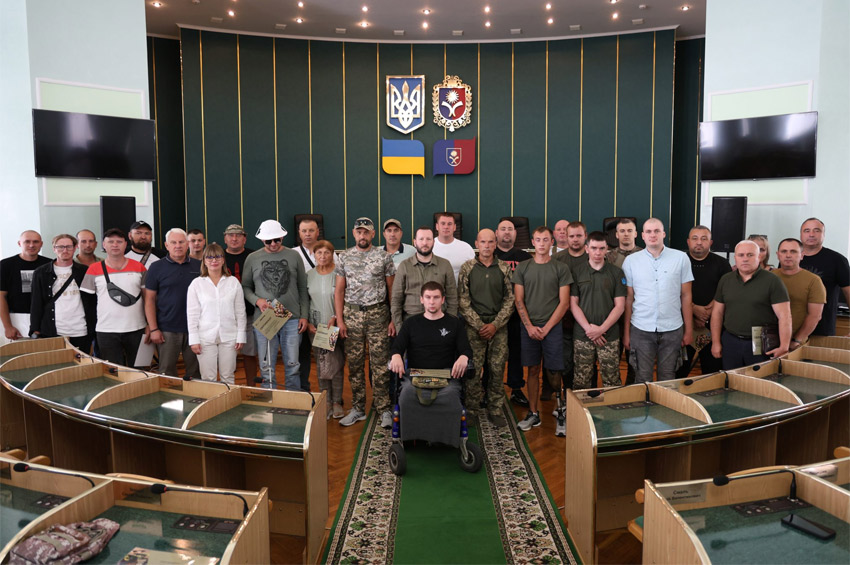 На Хмельниччині вручили сертифікати на житло 52 сім’ям захисників та загиблих Героїв