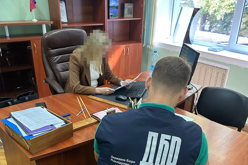 Керівницю Держгеокадастру Хмельниччини викрили на розбазарюванні земель природно-заповідного фонду