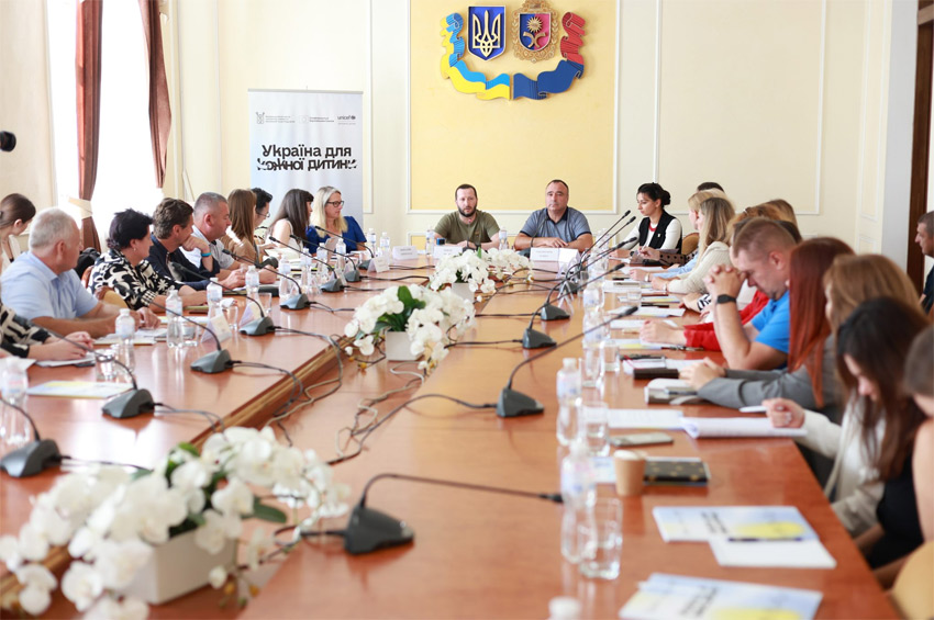 У Хмельницькій ОВА підписали Меморандум про підтримку постраждалих від війни дітей та підлітків