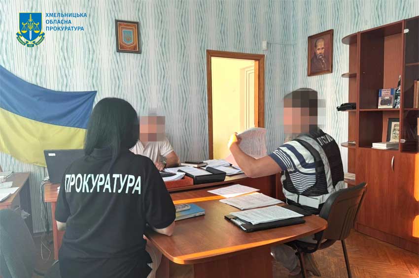 На Хмельниччині 39 посадовців отримали підозру в справах щодо розкрадання бюджетних коштів на суму 32 млн грн 