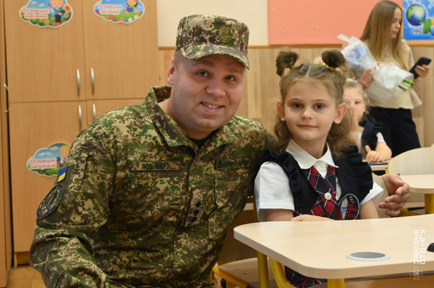 Хмельницькі гвардійці провели в перший клас доньку загиблого побратима