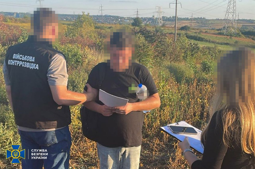 У Хмельницькому затримано агента фсб, який зливав ворогу дані для ракетних атак