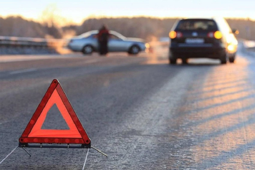 Майже 2000 смертей на дорогах цього року: що найчастіше призводить до ДТП