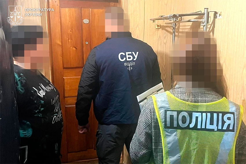 У Хмельницькому жінка вимагала 22 тисячі доларів за «допомогу» в уникненні мобілізації
