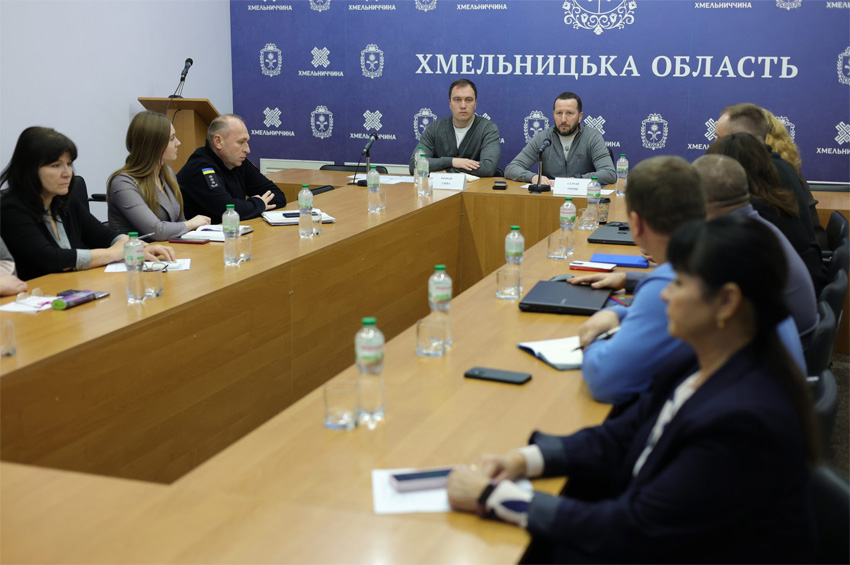 На Хмельниччині обговорили будівництво сучасного заводу з переробки олійних культур