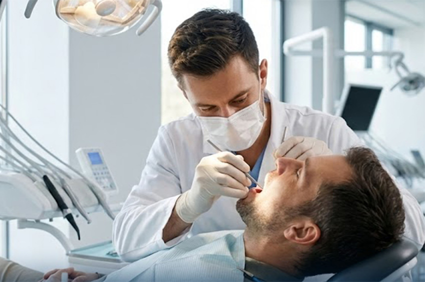 Військові та ветерани можуть безоплатно пролікувати зуби у Хмельницькому