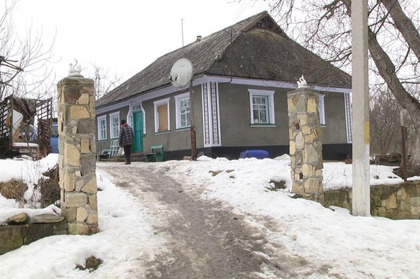 Гранату могли вкинути у вікно: смертельний вибух у будинку на Хмельниччині - нові деталі справи