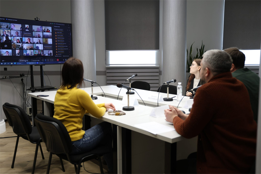 На Хмельниччині розширюють впровадження освітньої екосистеми «Мрія»: вже підключено 64 заклади