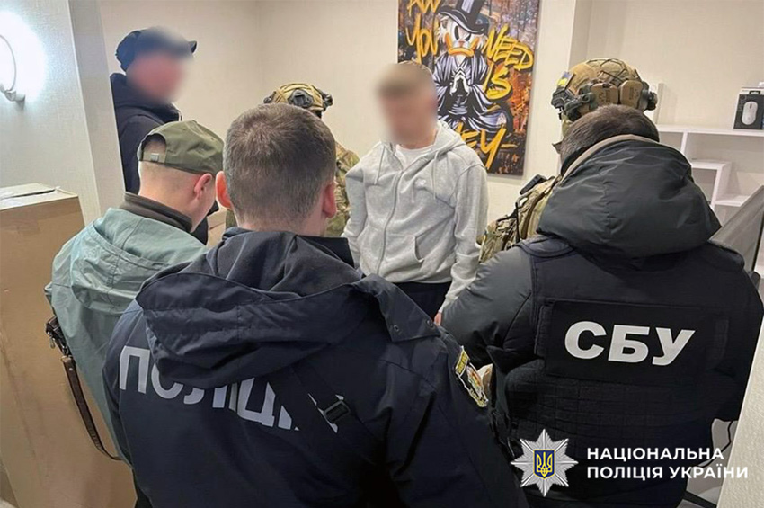 На Хмельниччині викрили схему незаконного переправлення чоловіків за кордон за $13 тисяч