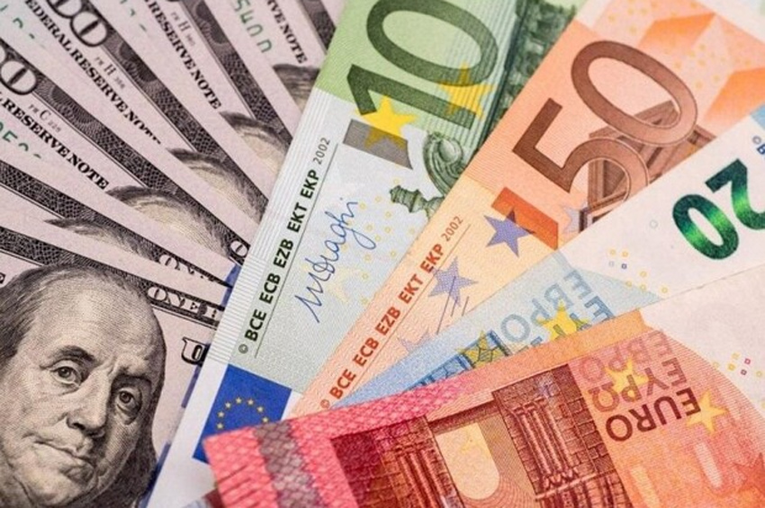 Стрімке зростання долара і євро в Україні: причини та прогнози